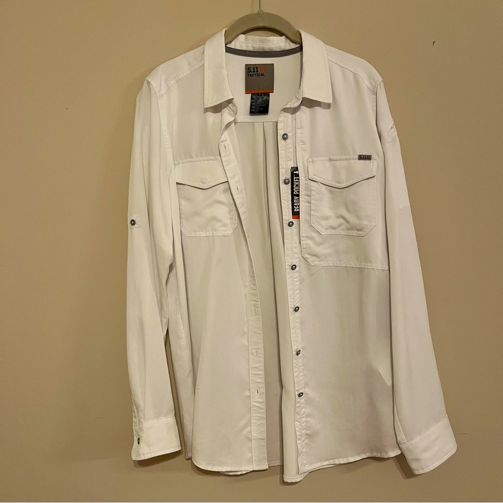 Women’s 5.11 Tactical Nikita Long Sleeve Shirt White Size Medium NWT
